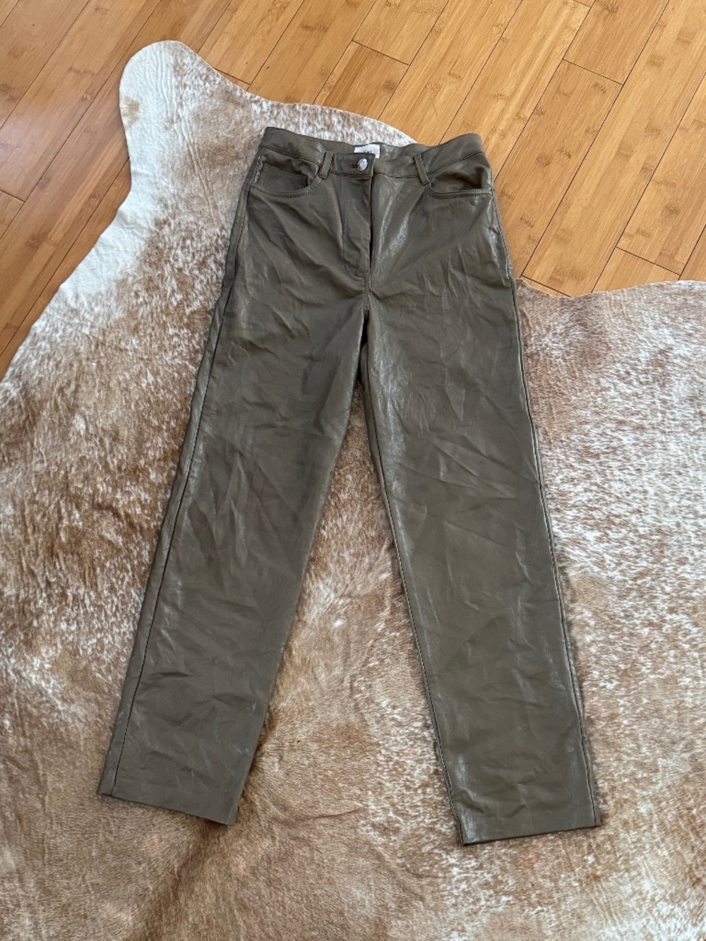 Aritzia Jeans